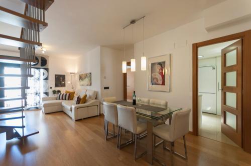Apartamento Lets Holidays Duplex Penthouse In Tossa