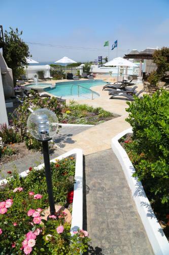 Misty Waves Boutique Hotel