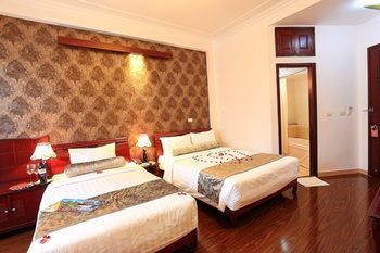 Luxury Hotel