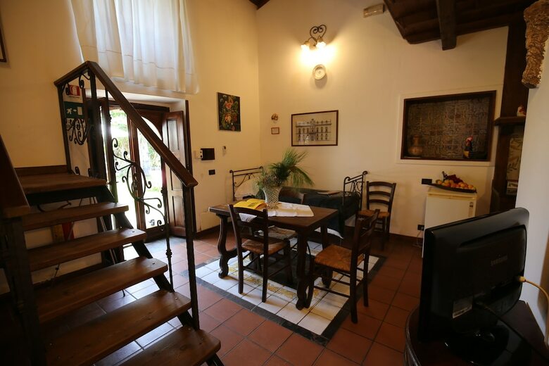 Hotel Villa Dei Papiri