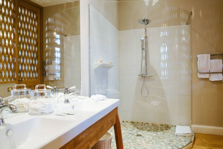 Hostal La Course