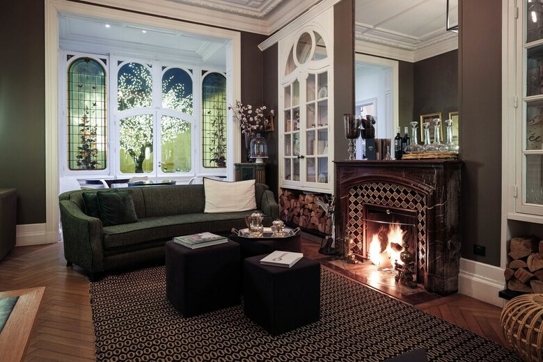 Hostal La Course