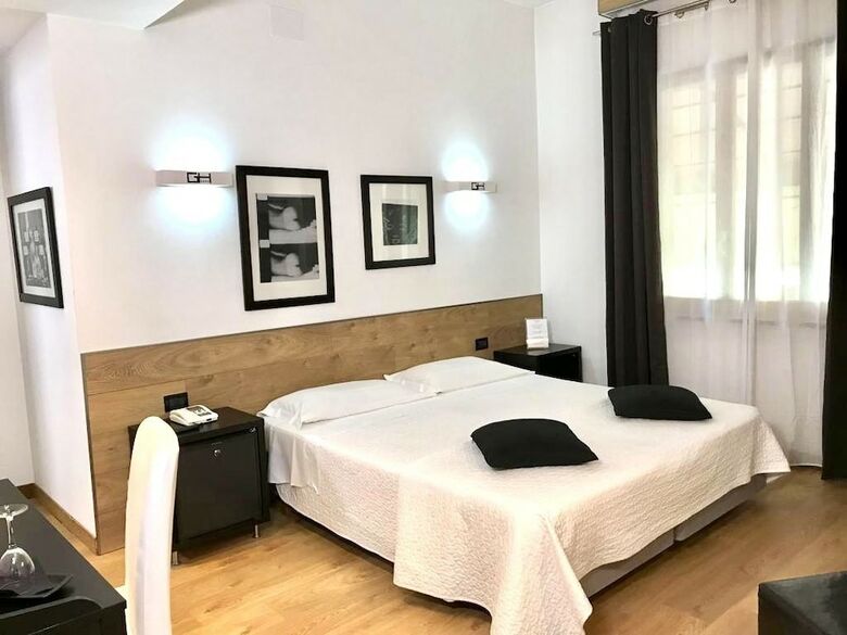 Gardenia Hotel