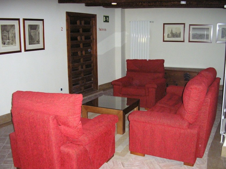 Hostal Hospederia Porta Coeli
