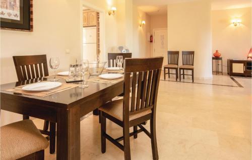 Apartment Avd. De Los Alisos Blq.