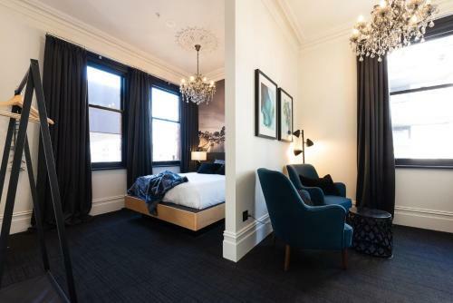 East Brunswick Hotel