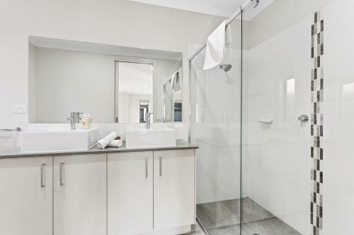 Point Cook Villas - Melbourne