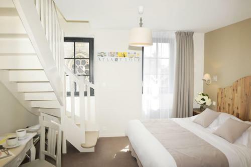 Hotel H�tel Du Commerce Le Galion