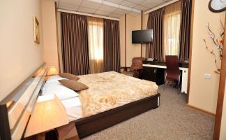 Hotel Diplomat