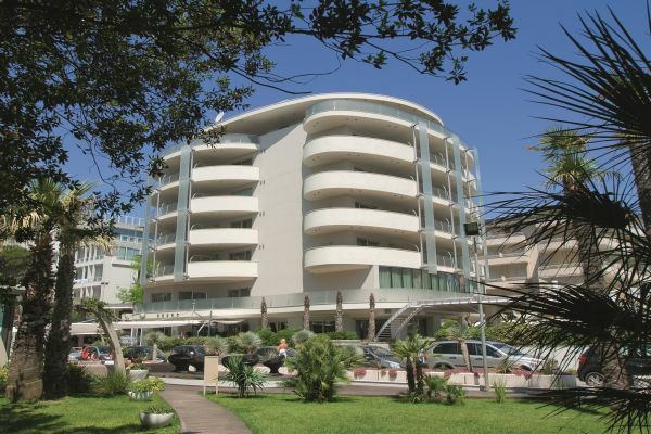 Hotel Premier & Suites