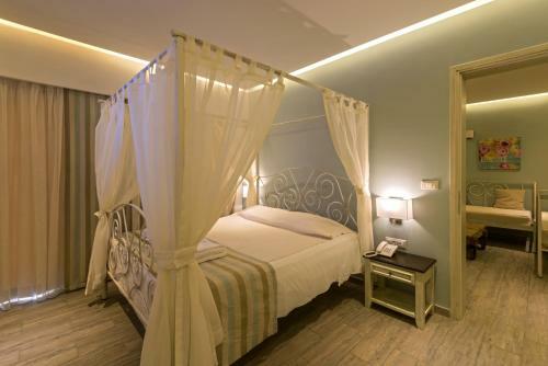 Princess Irini Sea Front Aparthotel