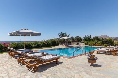 Belvedere Beachfront Villa