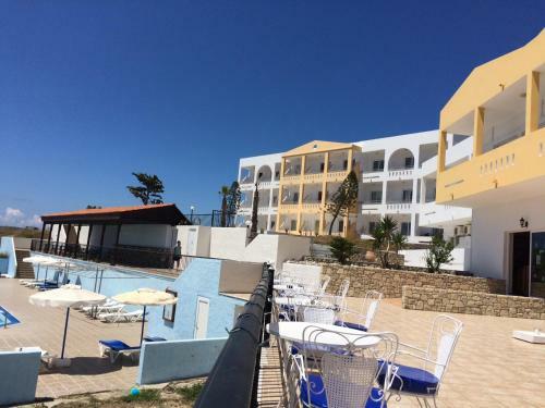 Hotel Pantheon, Kefalos