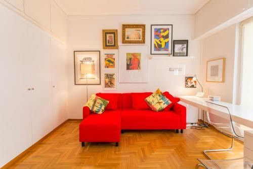 Two-bedroom Apartment Kolonaki