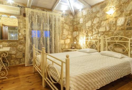 Artemis Luxury Villa