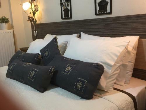 Apartamento Litsa Haus Estate Residences