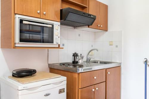 Androulakis Apartments