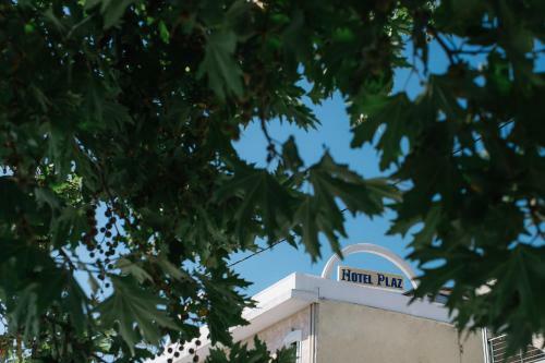 Hotel Plaz
