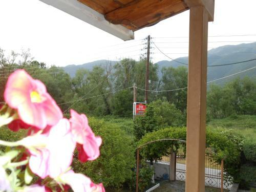 Apartamento Zisis Garden Studios