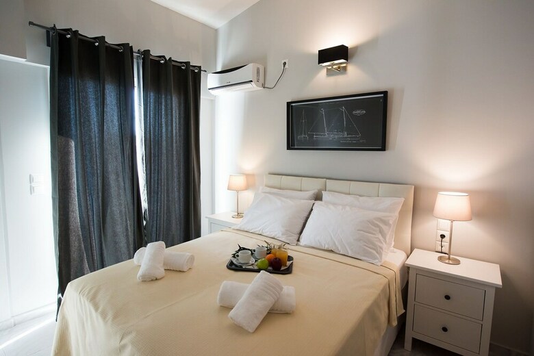 Regalo Apartments