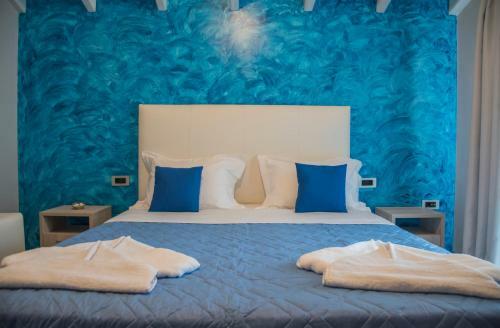Hostal Leonidas House