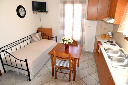 Ifigenia Apartments