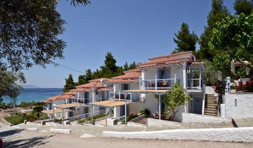Milia Apartments