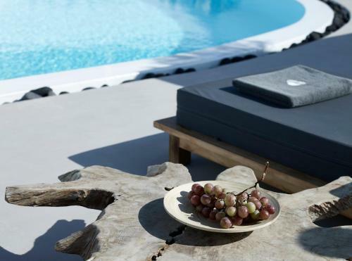 Amor Hideaway Villas