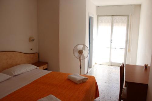 Hotel Holiday