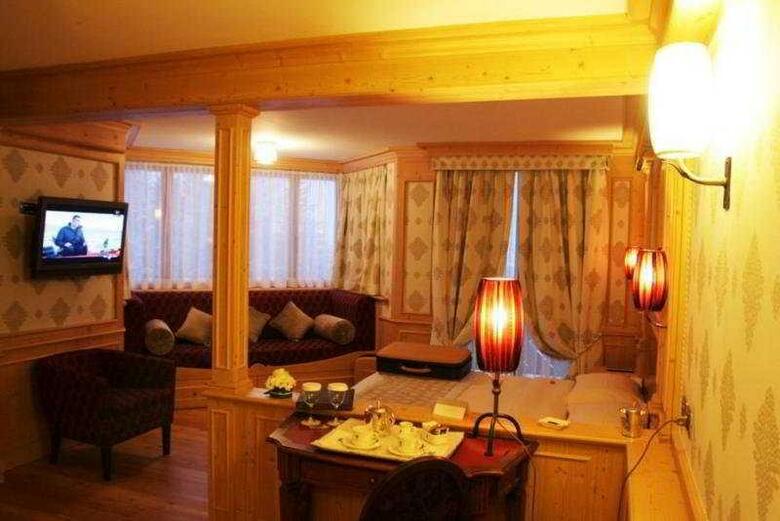 Hotel Cristal Palace