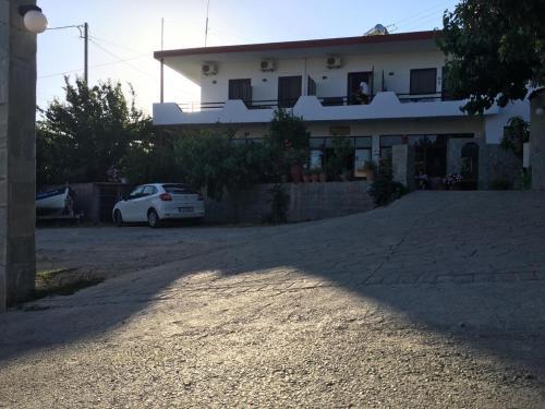 Hostal Archontika Apartments