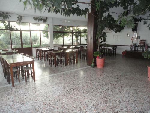 Hostal Archontika Apartments