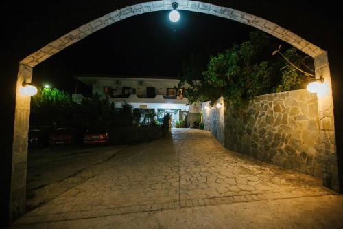 Hostal Archontika Apartments