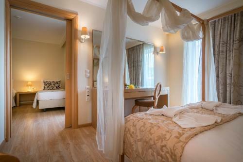 Galaxy Hotel; Bw Premier Collection