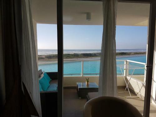 Laguna Del Mar Apartamento 208