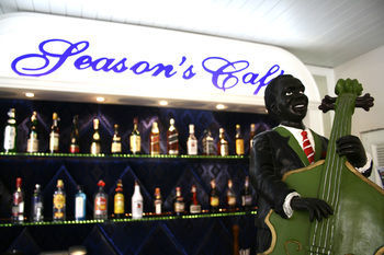 Hotel Four Seasons Place