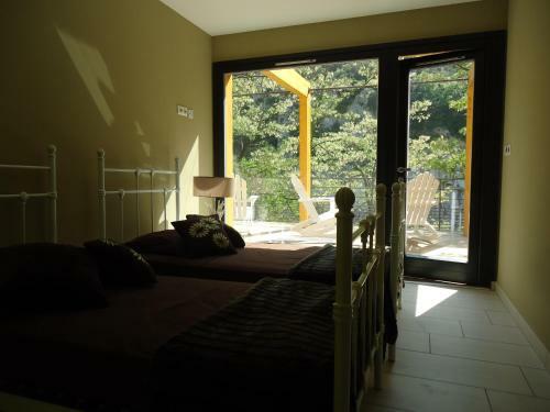 Hotel Prehistoric Lodge