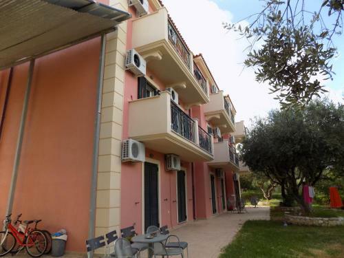 Kolona Apartments