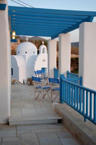 White Blue Houses & Apartments Paros