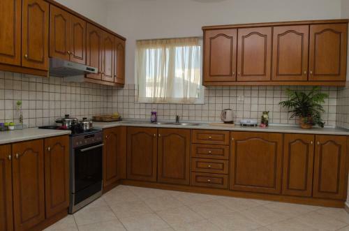 Iokasti Homes