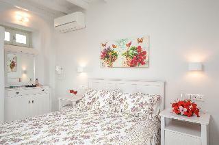 Naxian Queen Luxury Villas & Suites