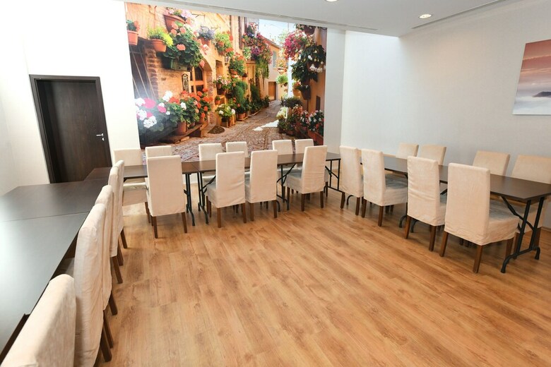 Ez�sthid Hotel