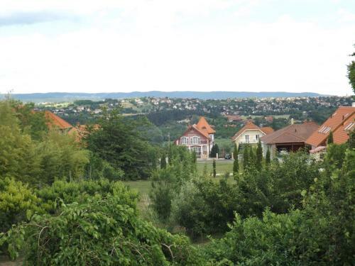 Hostal H�v�zi Fecskef�szek