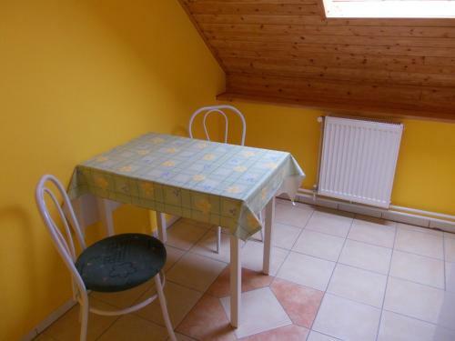 Afamado Apartman Fisli