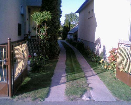 Hostal Marika Haus