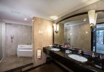 Hotel Miri Marriott Resort And Spa