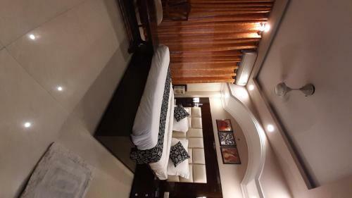 Hotel Krishna Inn