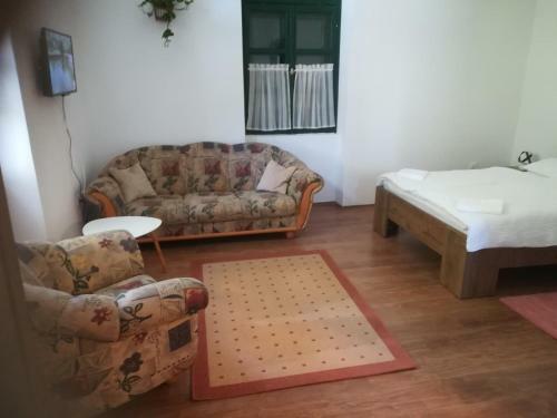 Hostal V�ndektanya Vend�gh�z