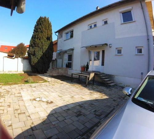 Apartamento D�zsah�z