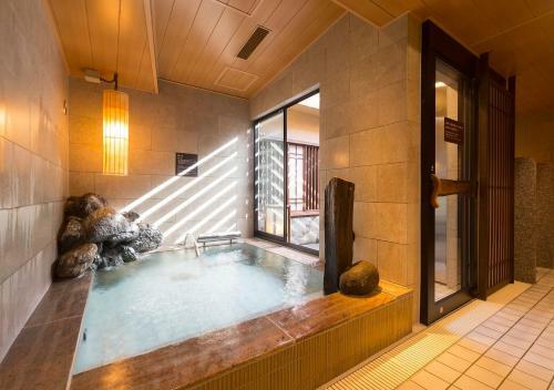 Hotel Dormy Inn Premium Tokyo Kodenmacho